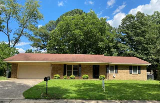 110 Oaklawn Drive