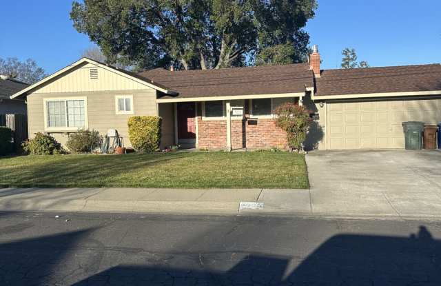 3225 Fitzpatrick Drive