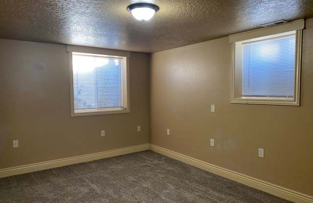 Great Nampa single-family home in amazing neighborhood!