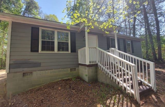 209 Greenbriar Rd - 209 Greenbriar Road, Greensboro, NC 27405