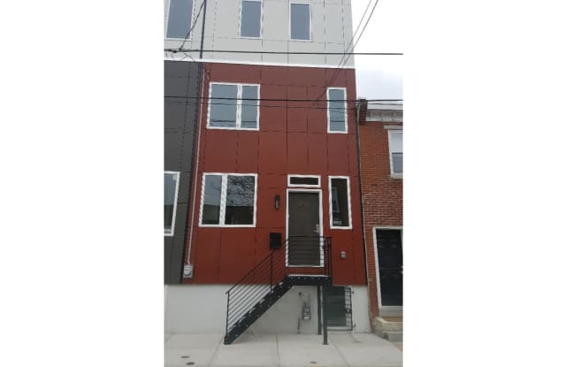 431 SIGEL STREET - 431 Sigel Street, Philadelphia, PA 19148