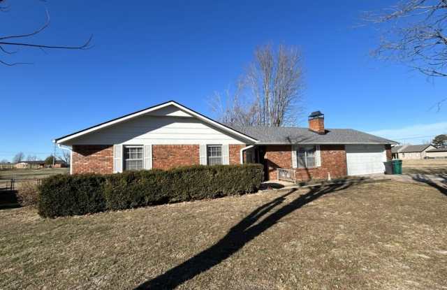 902 South 17th Street