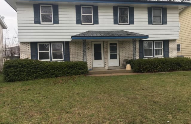 10528 W Dean Rd - 10528 West Dean Road, Milwaukee, WI 53224