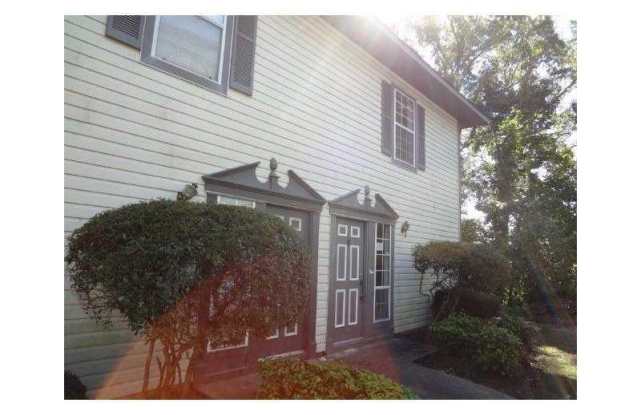 278 Ferdinand Circle