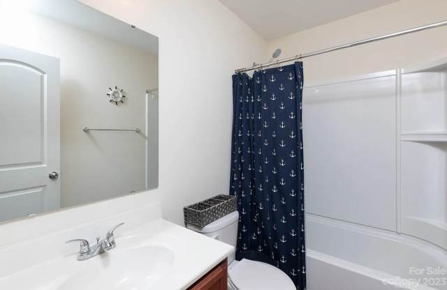 Room in 3 Bedroom Home at Salvadore Ct