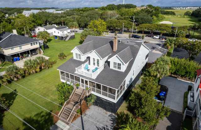 Photo of Sullivan's Island Charmer-Fully Furnished