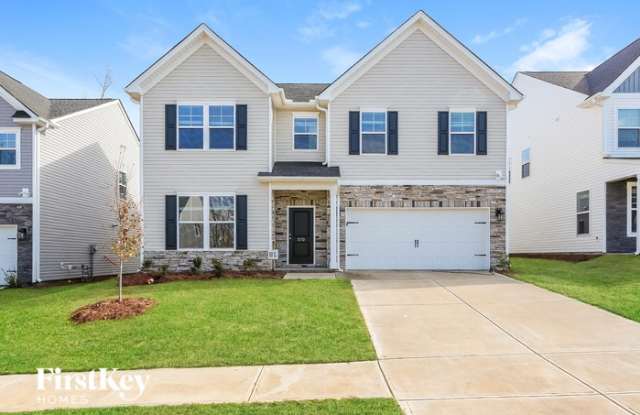 570 Hillpark Lane