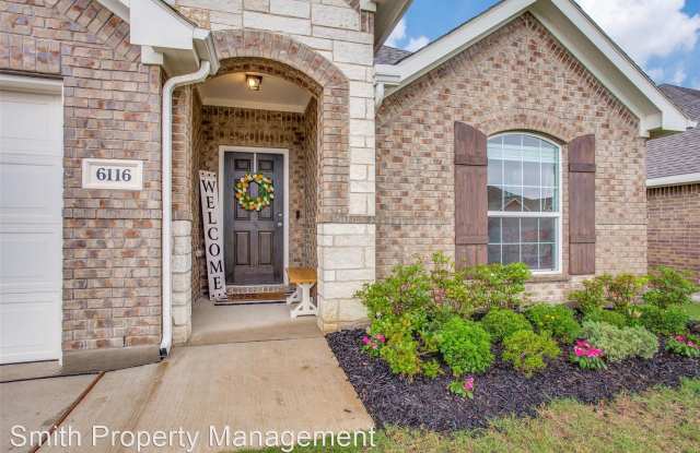 6116 Fall Creek Ln - 6116 Fall Creek Lane, Fort Worth, TX 76123