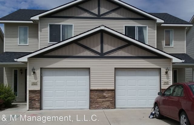 646 Hydra Place Unit B - 646 Hydra Place, Post Falls, ID 83854