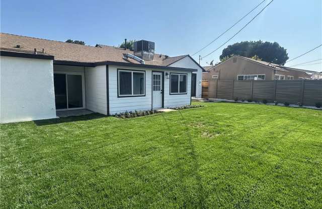 Photo of 16913 Covello Street