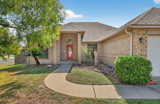 3102 Sonoma - 3/bedroom 2/bathroom - $2,095/month