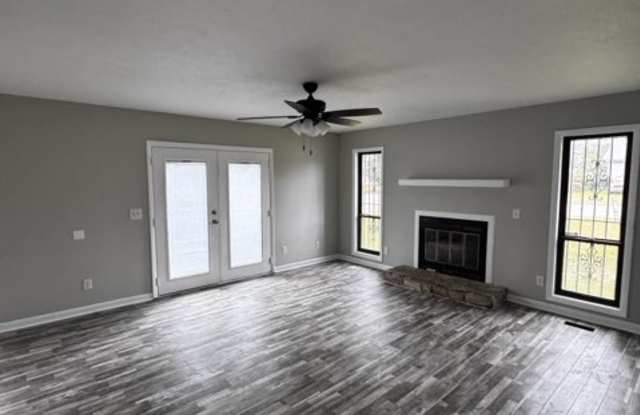 6885 Kings Gate Drive