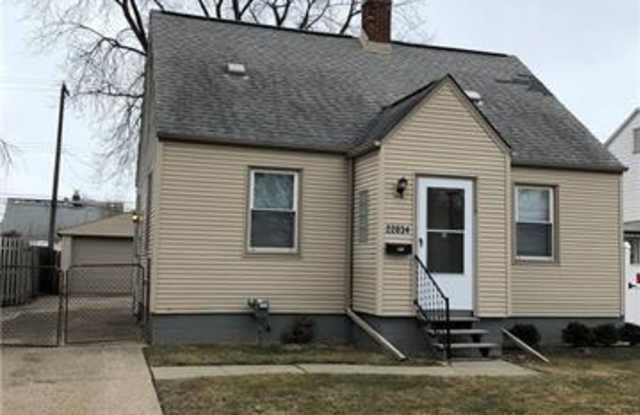 22034 Lambrecht Avenue - 22034 Lambrecht Avenue, Eastpointe, MI 48021