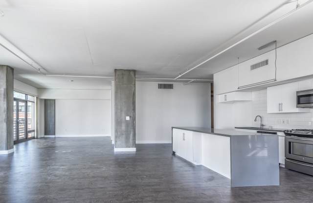 1111 S. Grand Ave.#701