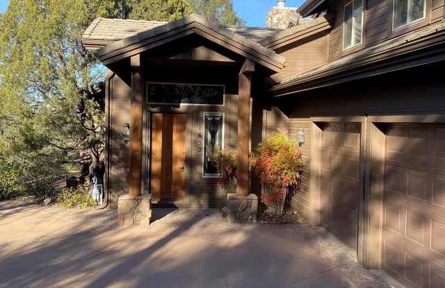 1652 Conifer Ridge Lane