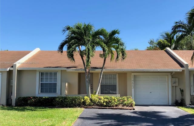 11773 SW 108th Ln - 11773 Southwest 108th Lane, Kendall, FL 33186