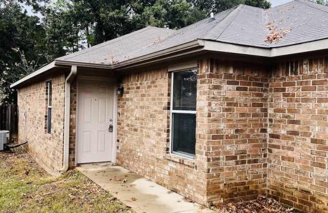15500 County Road 1148 - 15500