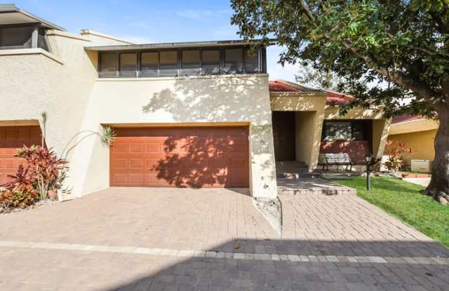 Photo of 25 Casarena Court