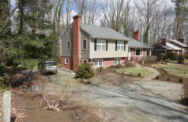 3504 Grandview Dr.