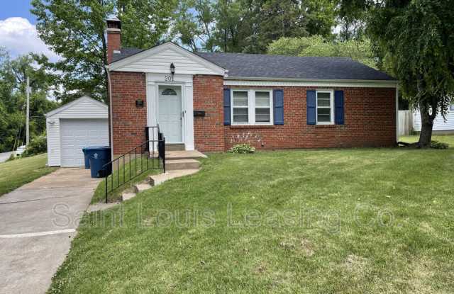 201 Robert Ave