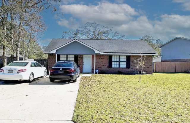 1526 Woodcrest Circle - 1
