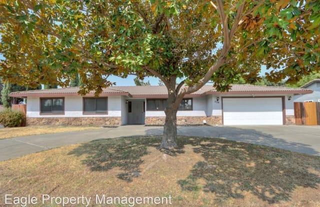 238 Oberlin Dr - 238 Trent Drive, Galt, CA 95632