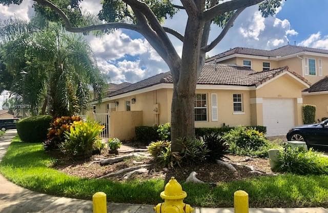 8980 NW 53rd Ct - 8980 Northwest 53rd Court, Sunrise, FL 33351