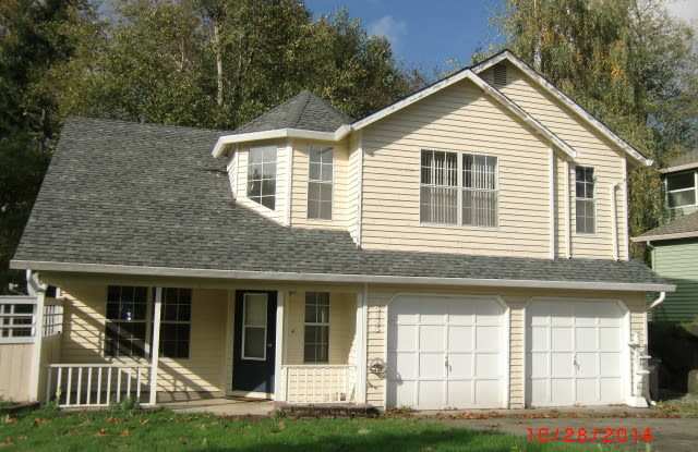 East hill Kent Seven Oaks Community Custom 2 story home - 3 bed 2.5 home with 2 car garage. Available now! photos photos