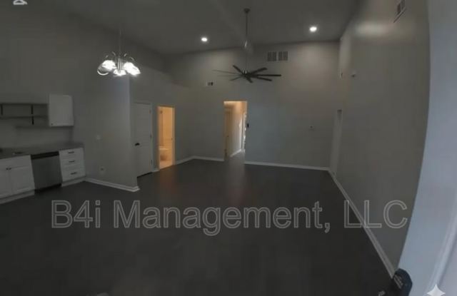 226 Polar Rock Rd SW