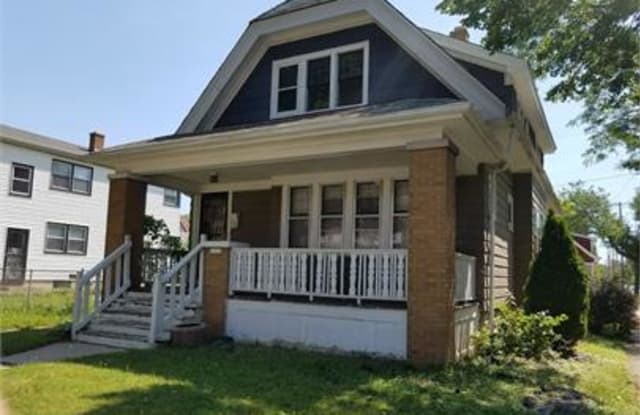 3924 W Auer - 3924 West Auer Avenue, Milwaukee, WI 53216