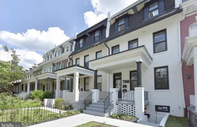 22 BRYANT Street NW unit: 1