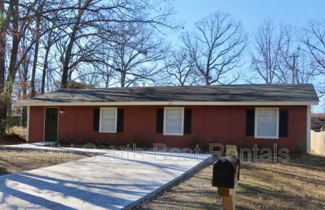 Photo of 608 Grandview (Sherwood)