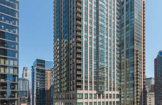2 East Erie Street - 2906Unit 2906