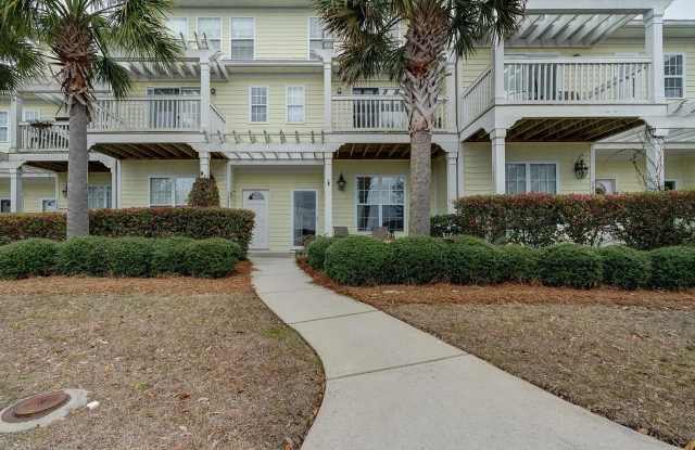 3 Bedroom 3.5 Bath Townhouse in Whitney Lakes - Johns Island