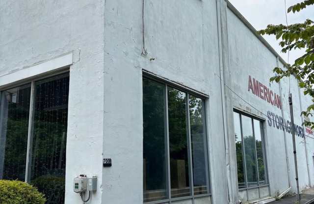 700 W BALTIMORE AVE unit: Rear Unit B