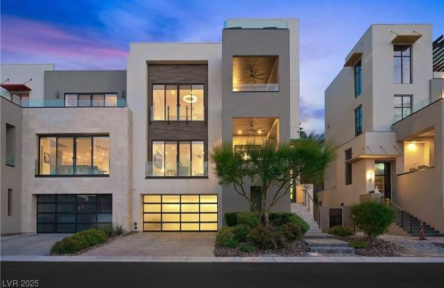 1229 Starview Peak Court