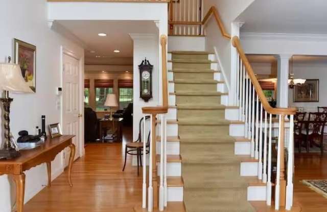 88 Cobble Hill Drive