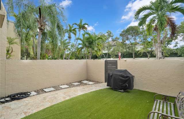 9822 Southwest 93rd Terrace