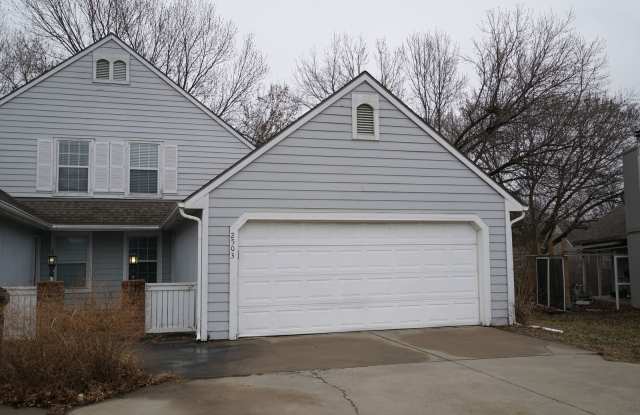 Photo of 2501 Crestline Court