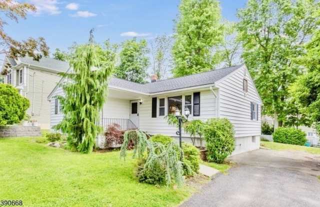 Photo of 36 S Belair Ave