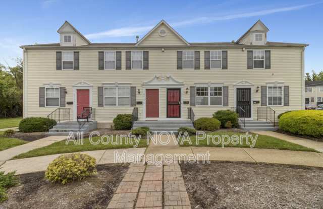 2511 Kent Town Pl