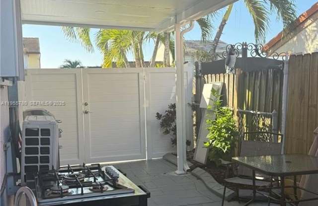 Photo of 12285 SW 10th Ter