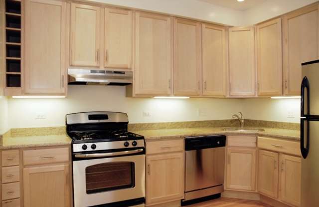 2709 W. Sunnyside Ave. - 2