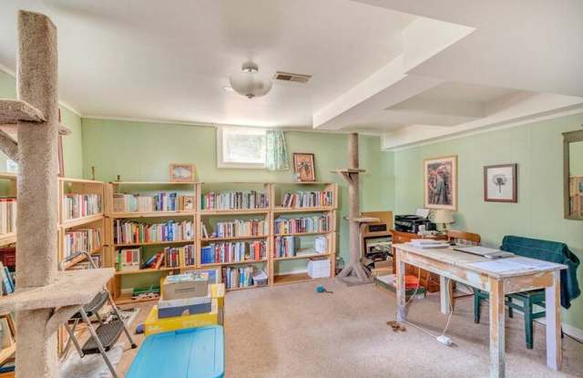 1212 St. George Avenue