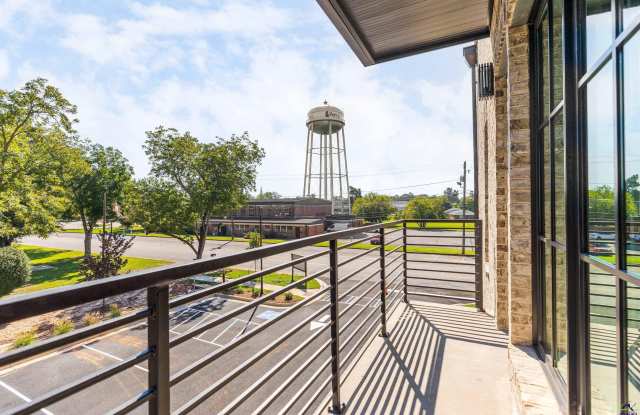 1009 Northside Drive