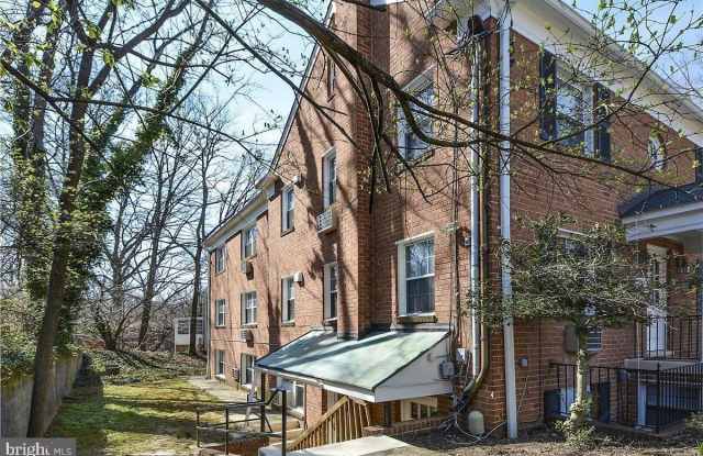 8342 EASTRIDGE Avenue unit: 1