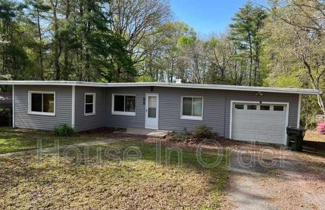 Photo of 1451 Dana Rd