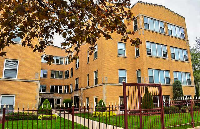 4950 North Kimball Avenue - 4950 North Kimball Avenue, Chicago, IL 60625