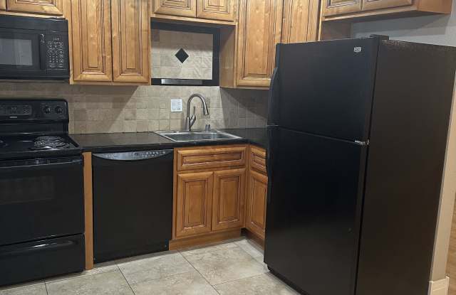 10541 West 7th Place