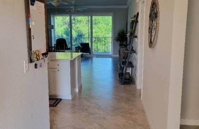 10700 Palazzo Way unit: 201